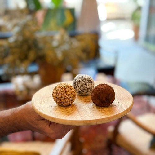 Dātirs Bolitas de dátil